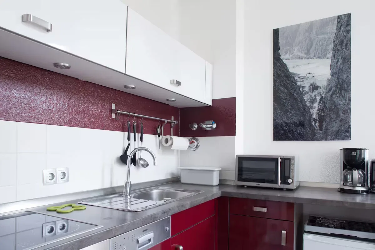 Ruhige Zweizimmerwohnung im Charlottenburger Altbau – ca. 60 m² · Bild 10