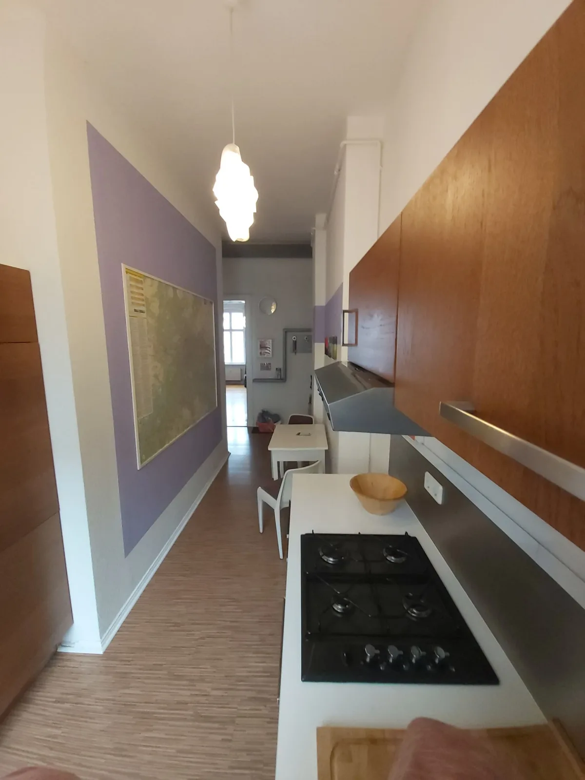 Helle 2-Zimmer-Altbauwohnung mit Stuck und Dielen am Helmholtzplatz · Bild 13