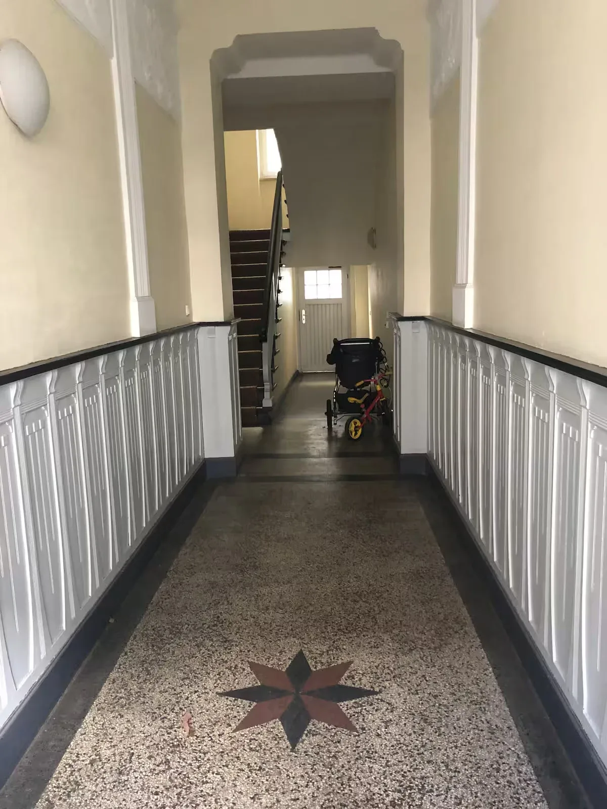 Helle Zweizimmerwohnung im Dachgeschoss nahe Mauerpark – ca. 50 m² · Bild 12