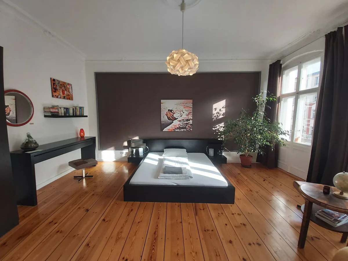 Helle 2-Zimmer-Altbauwohnung mit Stuck und Dielen am Helmholtzplatz · Bild 25