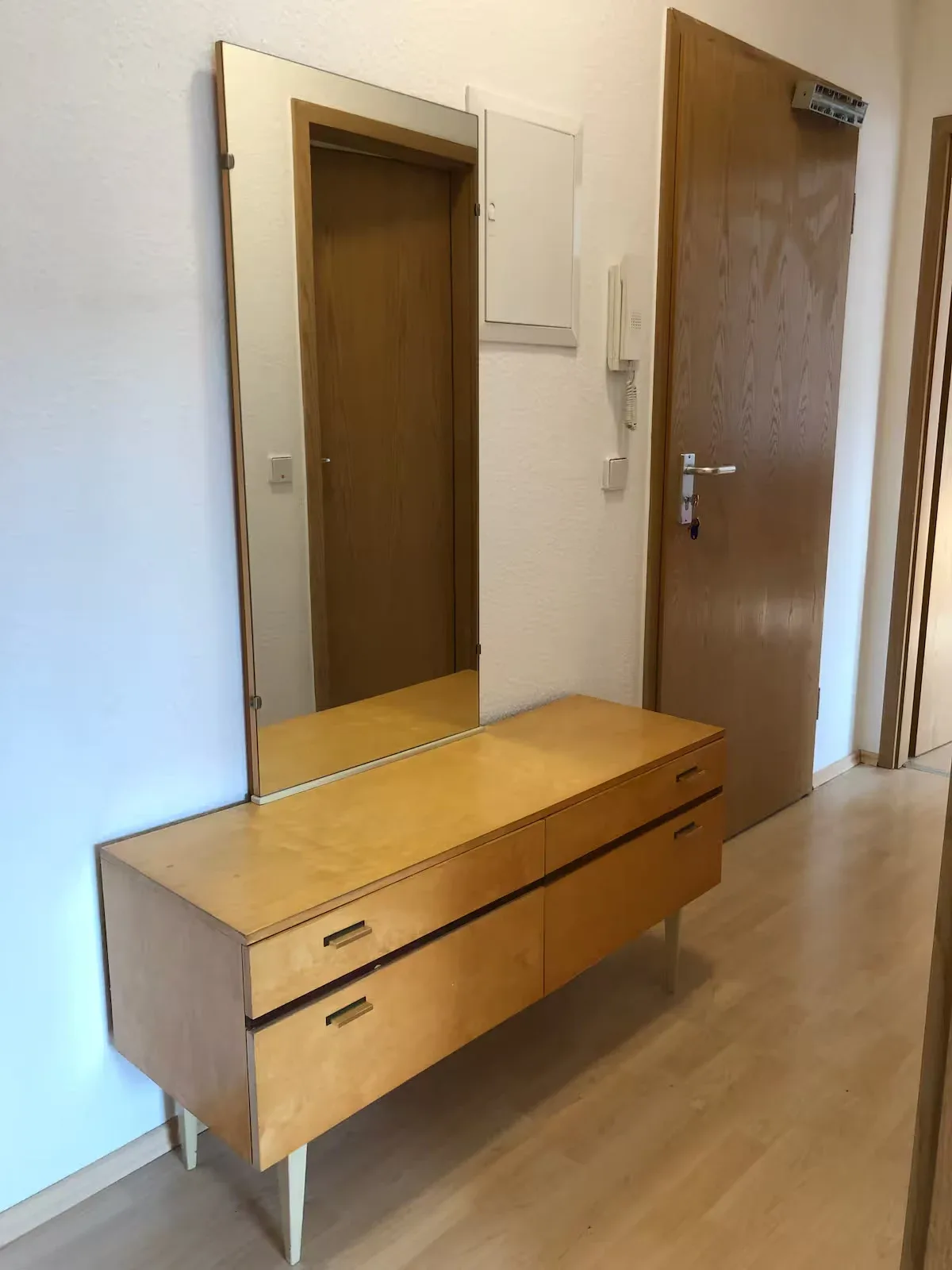 Helle Zweizimmerwohnung im Dachgeschoss nahe Mauerpark – ca. 50 m² · Bild 11